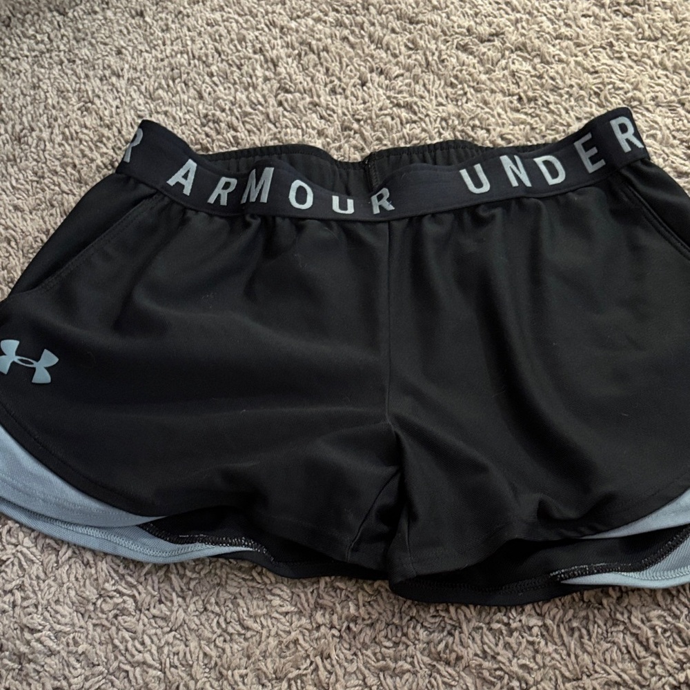 Under Armour Women's Athletic Shorts in Black and Gray